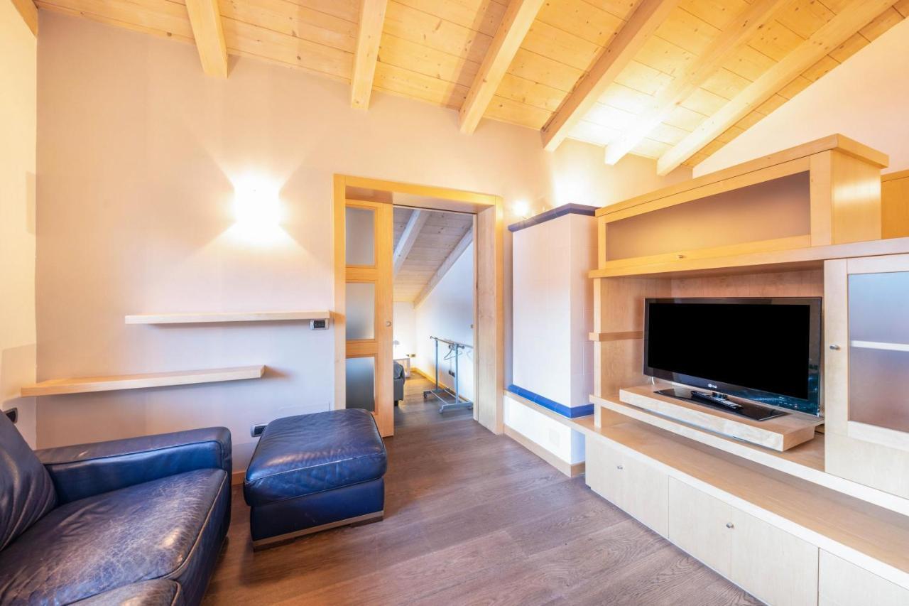 La Pratolina Attico Apartamento Castello-Molina di Fiemme Exterior foto